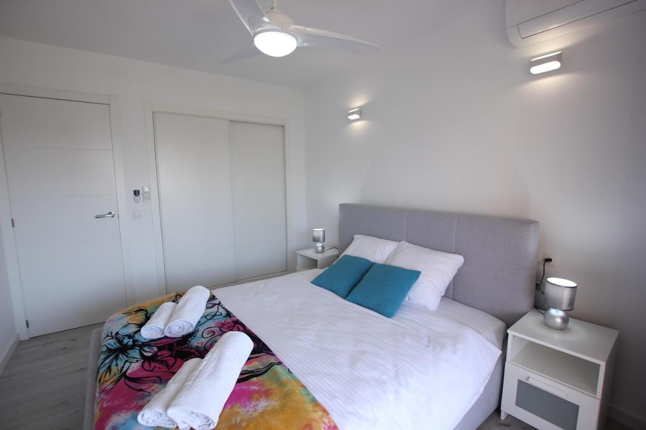 Apartament El Palmeral,Sea View,Pool- Seasonal Torrevieja Zewnętrze zdjęcie